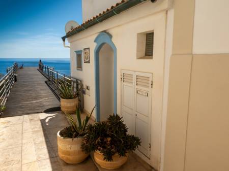 Oura Ocean Front Oura Ocean Front8